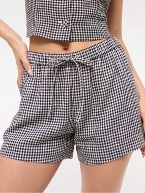 NWT Abercrombie Mid Rise Linen Shorts Gingham Black S